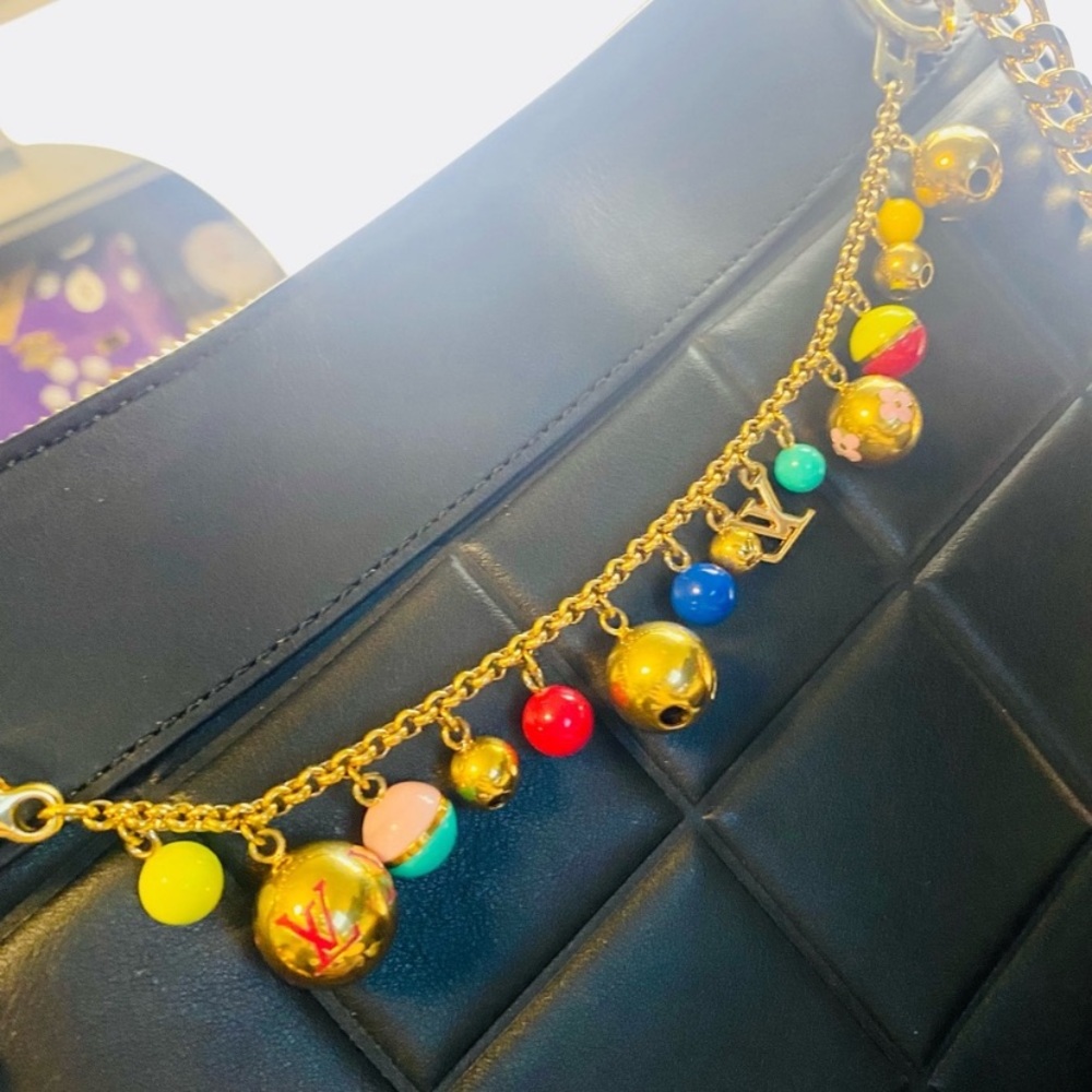 /traded/Louis Vuitton Porte Cles Grelots Looping Bag Tone Charm/ Key Holder - Picture 4 of 13